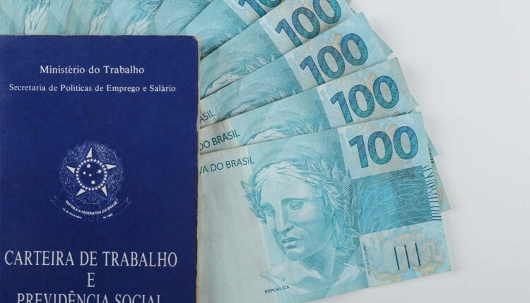 DIVULGADA! Data da segunda parcela do 13º Salário; confira