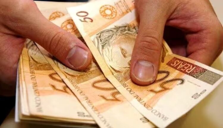 Passo a passo para receber R$ 15 MIL do Auxílio Brasil; aprenda agora!