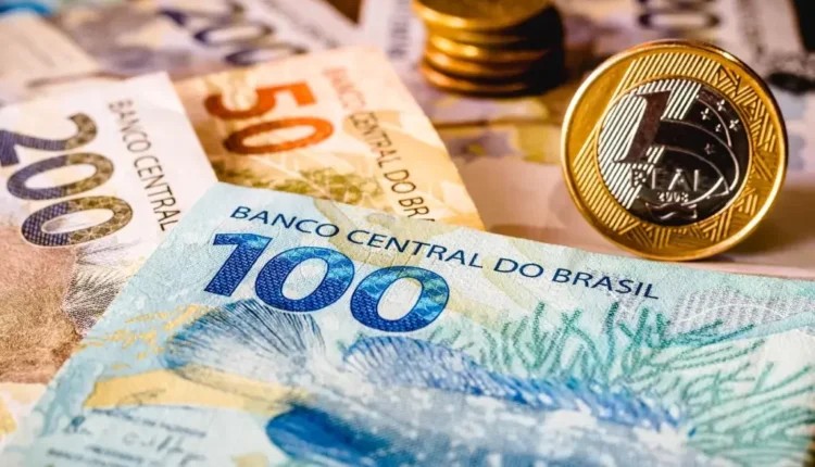 TUDO sobre o Salário-Família em 2024: Veja quem tem direito e como solicitar