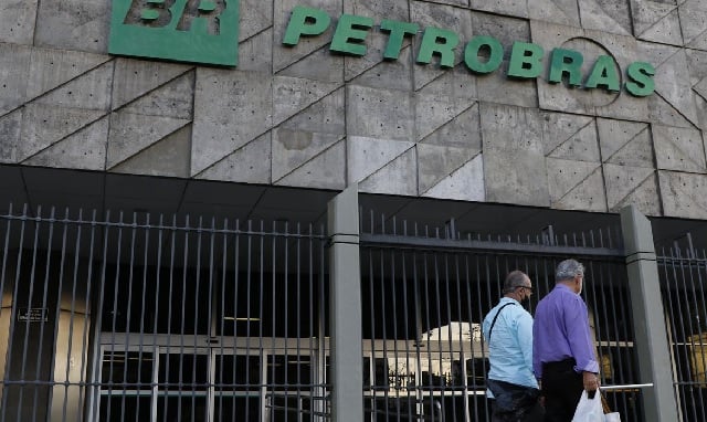 Petrobras reinicia inscrições de concurso com 6,4 mil VAGAS.; confira 