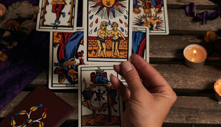 Revelações do Tarot para o BBB 24