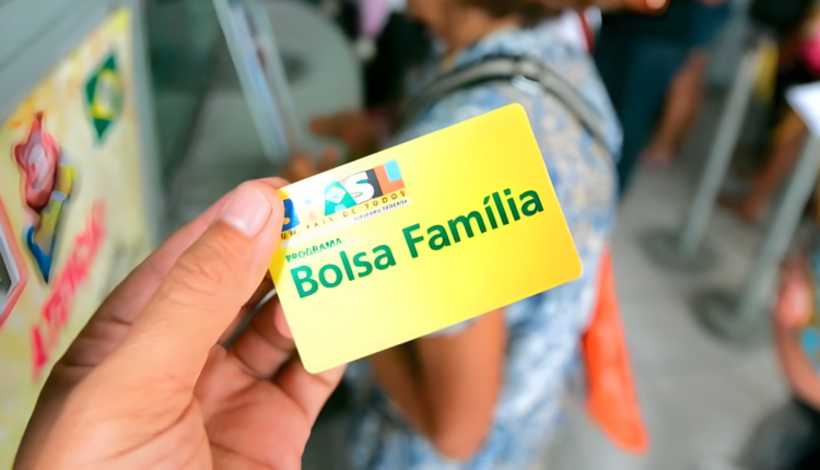 Mais de 840 mil foram EXCLUÍDOS do Bolsa Família! Veja se seu nome está na lista