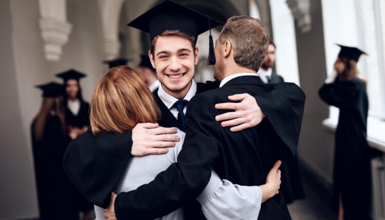 6 graduações que mais deixam os profissionais felizes e realizados