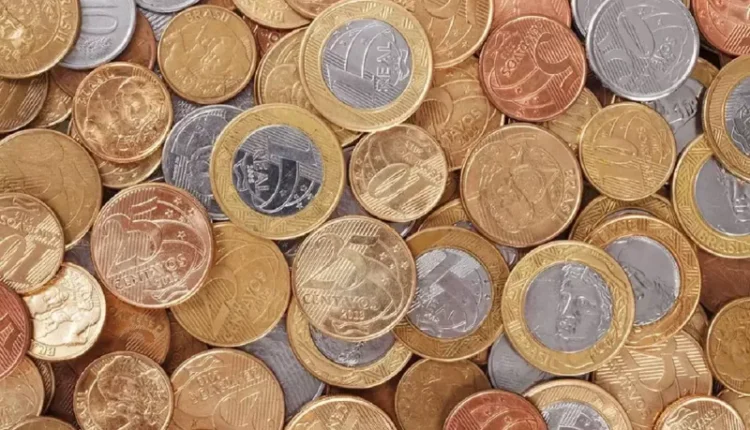 Essa moeda de 5 centavos pode valer até R$1.100,00! Veja se tem ela em casa