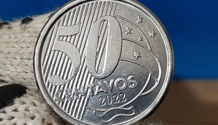 CONFIRA SEU BOLSO: Essa simples moeda de 50 centavos está valendo mais de 100 reais!
