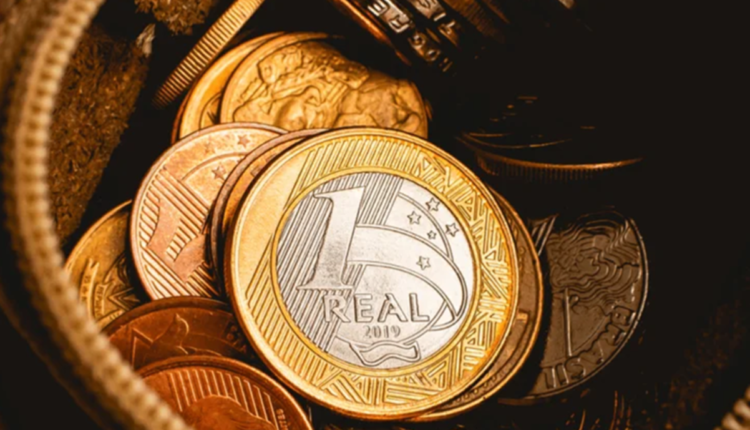 Estas quatro moedas comemorativas de 1 real valem mais de R$ 2.000