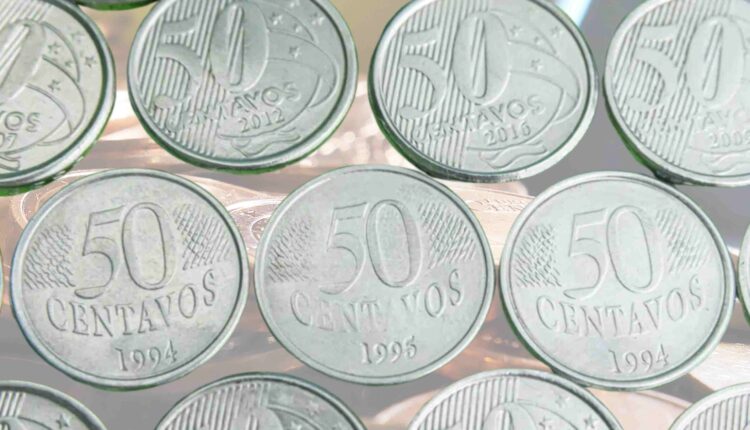 Confira a LISTA COMPLETA das moedas de 50 centavos mais raras e valiosas do Brasil!