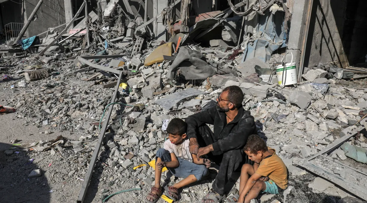 Vítimas do conflito entre Israel e Hamas. Imagem: Abed Rahim Khatib/Anadolu via Getty Images