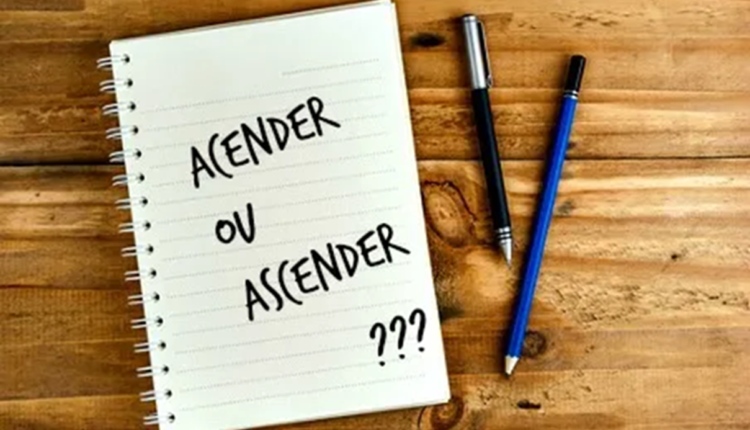 O correto é "ascender" ou "acender"?