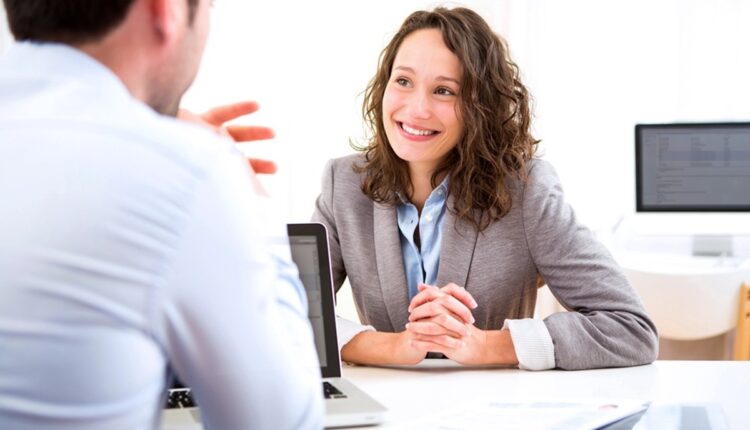 Faça estas 5 PERGUNTAS na entrevista de emprego e garanta sua vaga!