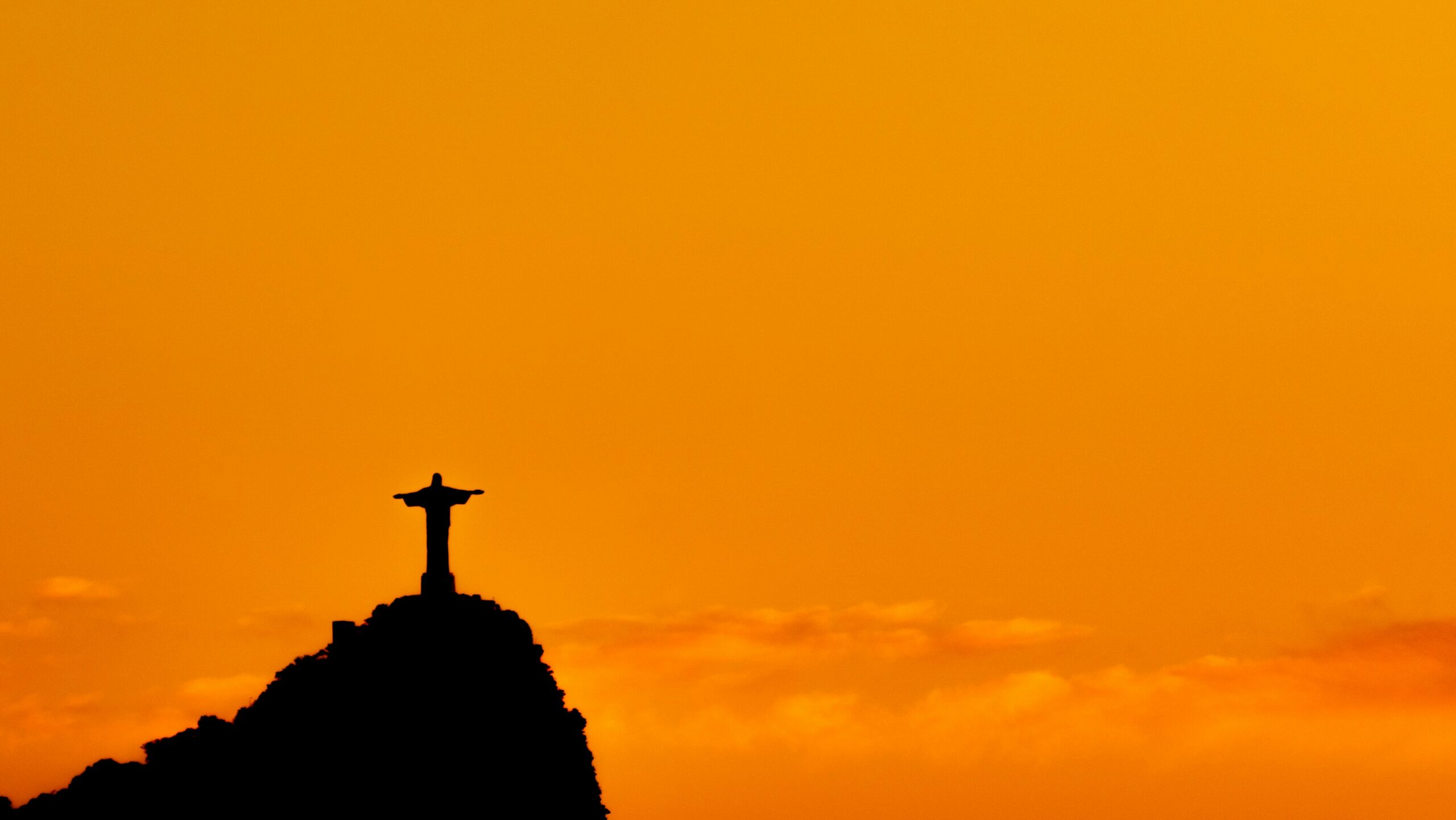 Português em pauta: a magia dos sotaques brasileiros (Foto: Unsplash).