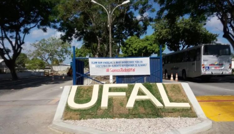 Concurso UFAL: edital alterado com 33 vagas e salários ULTRAPASSANDO R$ 4500