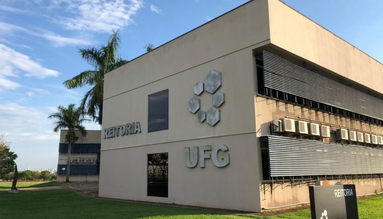 Concurso UFG: processo seletivo com salários de R$ 6.356,02!