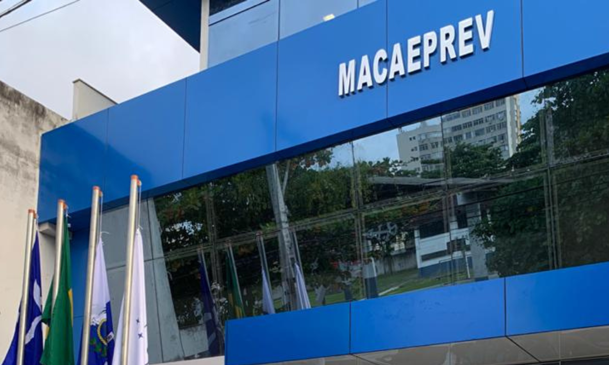 Concurso Macaeprev RJ: remunerações entre R$ 2.552,81 e R$ 8.045,64!