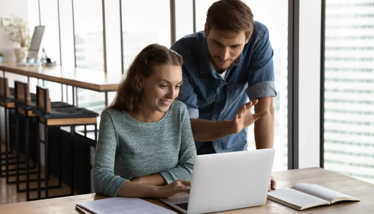 O estágio supervisionado é etapa fundamendal para estudantes do ensino superior. Imagem: Reprodução