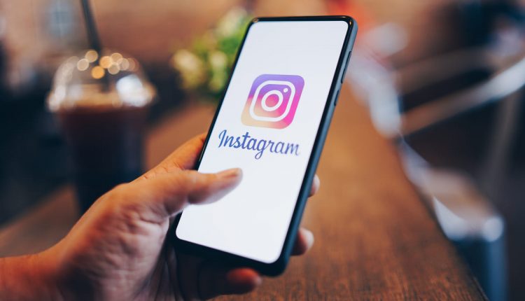 10 perfis no Instagram para aprender Português