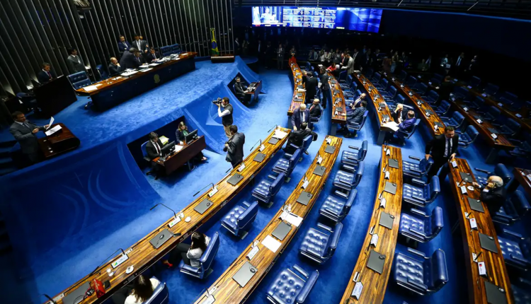 Atenção! Senado aprova projeto que unifica e moderniza regras para concursos públicos; entenda!