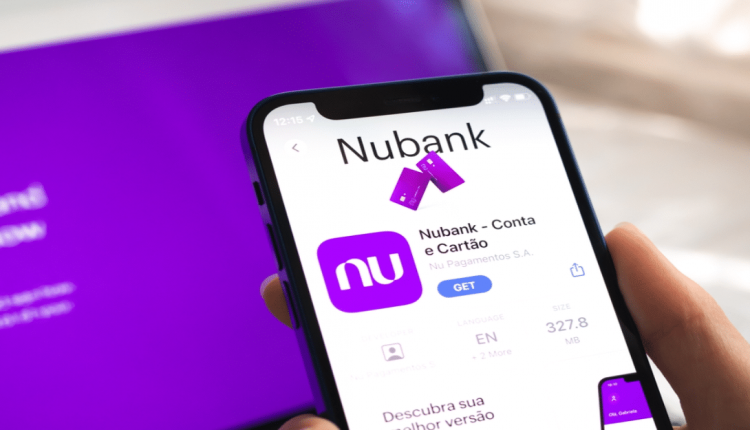 O processo de solicitação do empréstimo Nubank de R$ 10 mil pode ser feito pelo App Nubank.