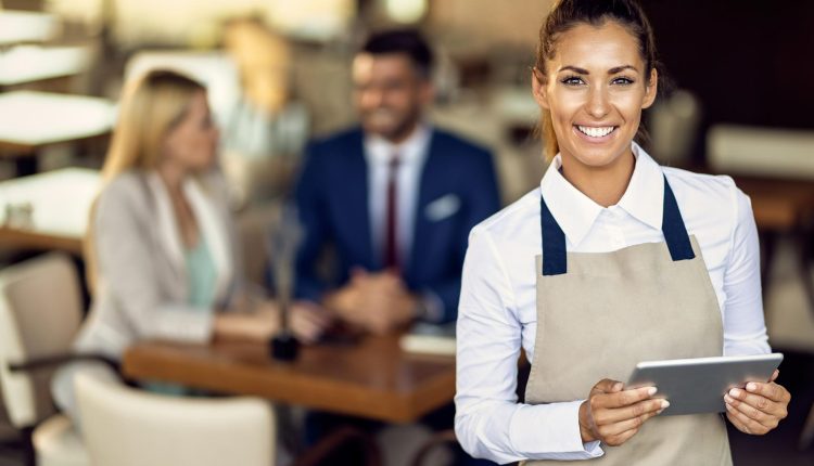 Gerente de restaurante é uma das profissões que mais os brasileiros evitam.