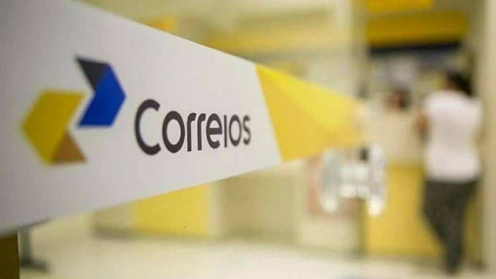 O concurso Correios oferece vagas para os níveis médio e superior.