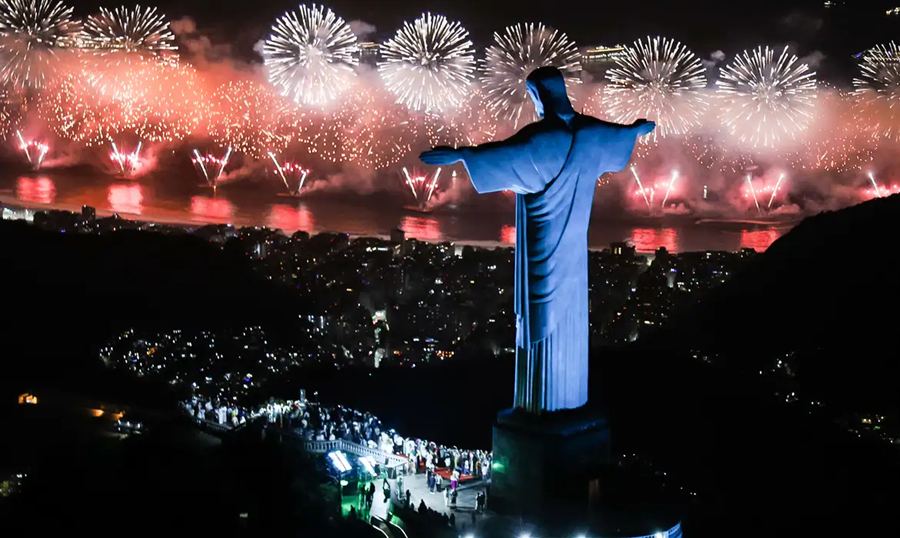 No caso de "Ano-Novo", a forma como se escreve pode transmitir diferentes mensagens e até mesmo afetar a formalidade do texto.. Imagem: Agência Brasil 