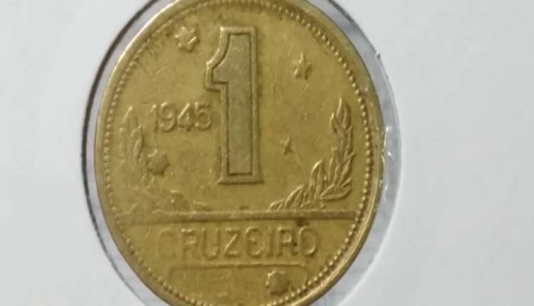 Moeda 1 cruzeiro 1945 avaliada em R$ 2.000