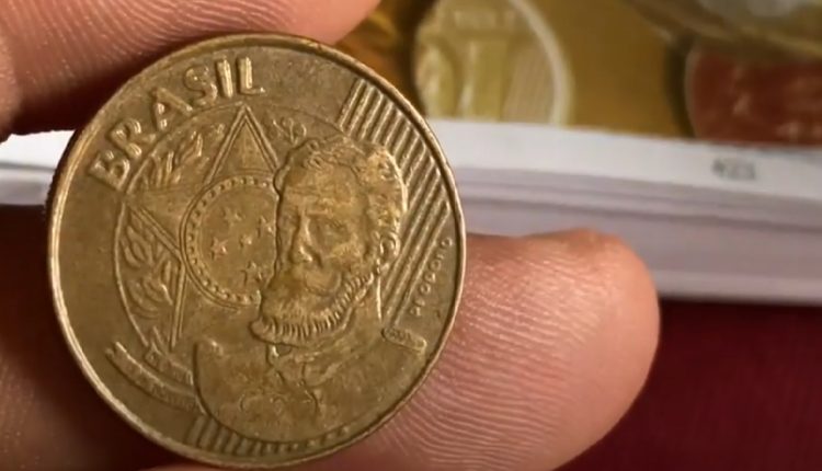 Moedas de 25 centavos com Brasil Duplo