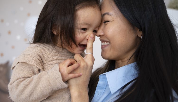 Mãe e filha japonesa.