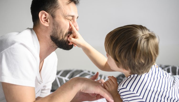 Relacionamento de pais e filhos.