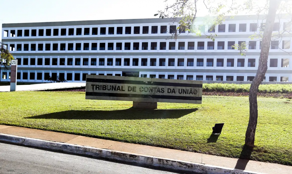 Fachada do Tribunal de Contas da União (TCU) em Brasília.