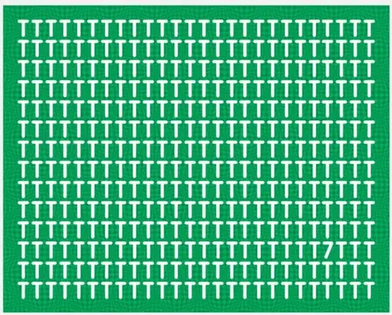 Imagem com várias letras T e um número 7 oculto